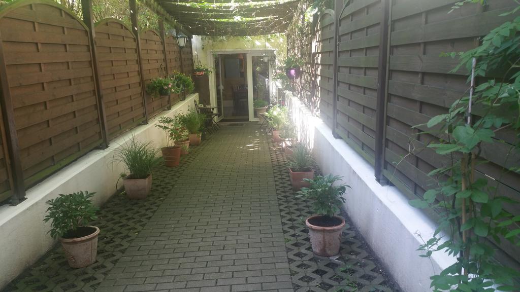 Pension Tempelhof Берлин Экстерьер фото