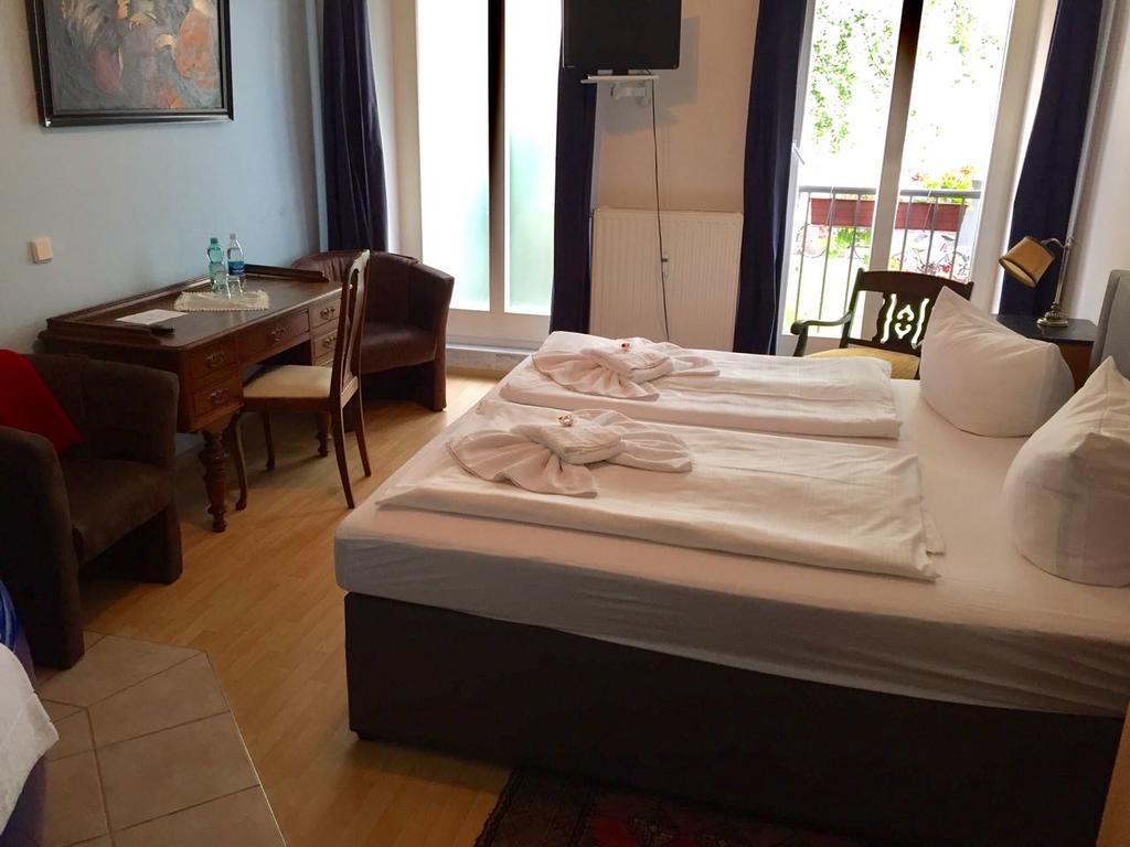 Pension Tempelhof Берлин Экстерьер фото