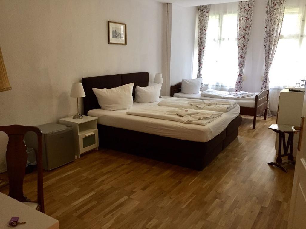 Pension Tempelhof Берлин Экстерьер фото