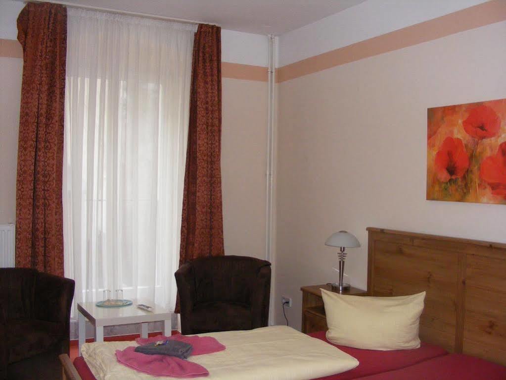 Pension Tempelhof Берлин Экстерьер фото