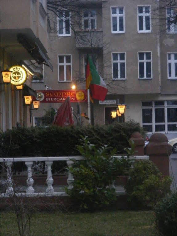 Pension Tempelhof Берлин Экстерьер фото